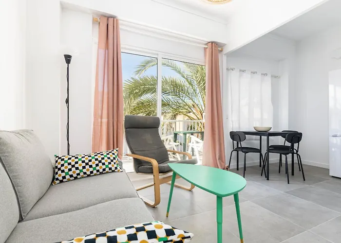 Yourhouse Monges With Balcony * 캔 피카폴트