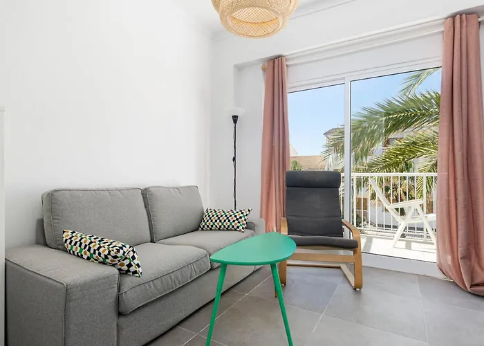 Yourhouse Monges With Balcony Apartamento *